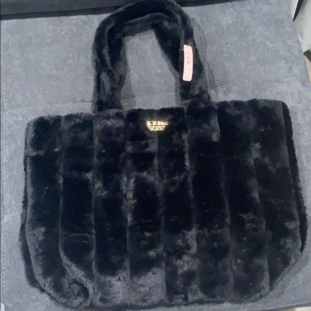 Victoria’s Secret tote